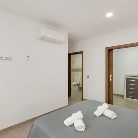 Edificio Bentejui 2 *